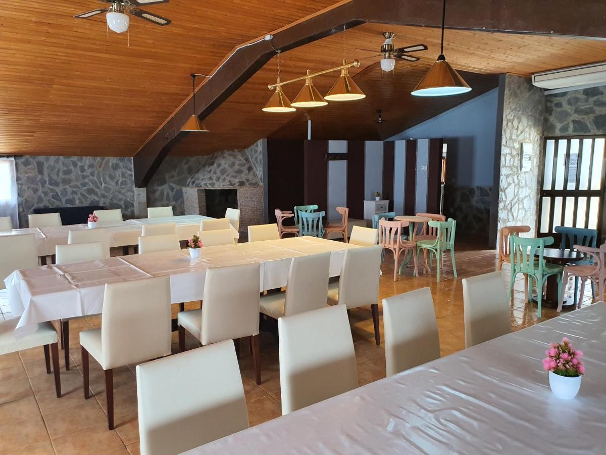 Hotel Masia El Molinete Mora de Rubielos Exteriör bild